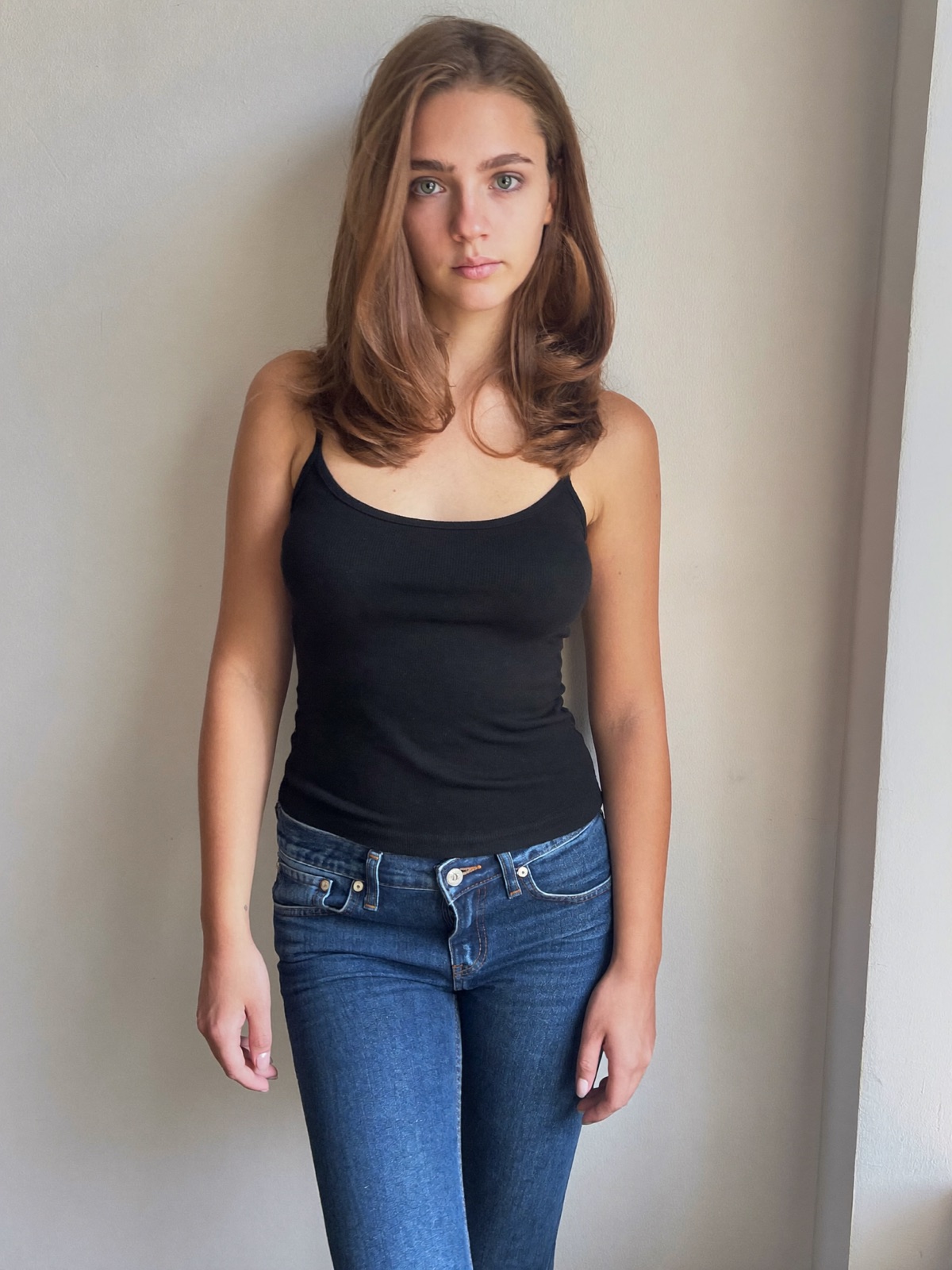 Sofiia — casting digitals, natural light